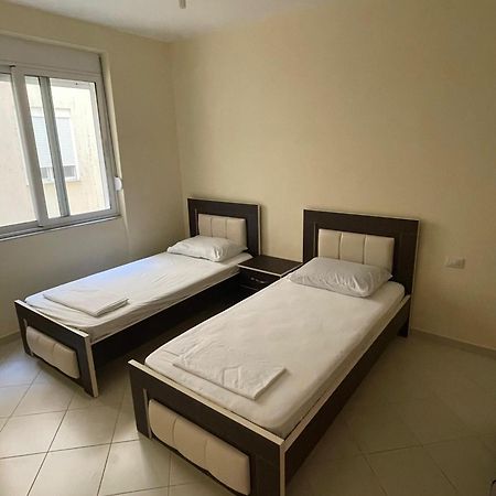 Lovely 3-Bedroom Apartment Rei Sarandë 외부 사진