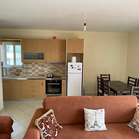 Lovely 3-Bedroom Apartment Rei Sarandë 외부 사진