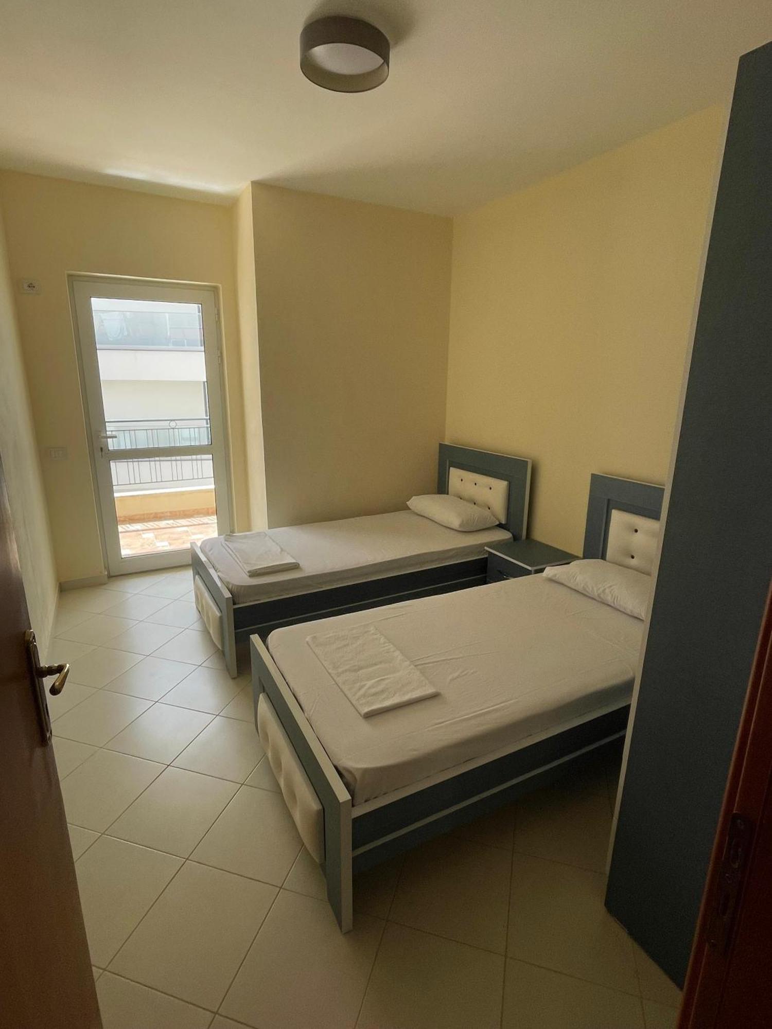 Lovely 3-Bedroom Apartment Rei Sarandë 외부 사진