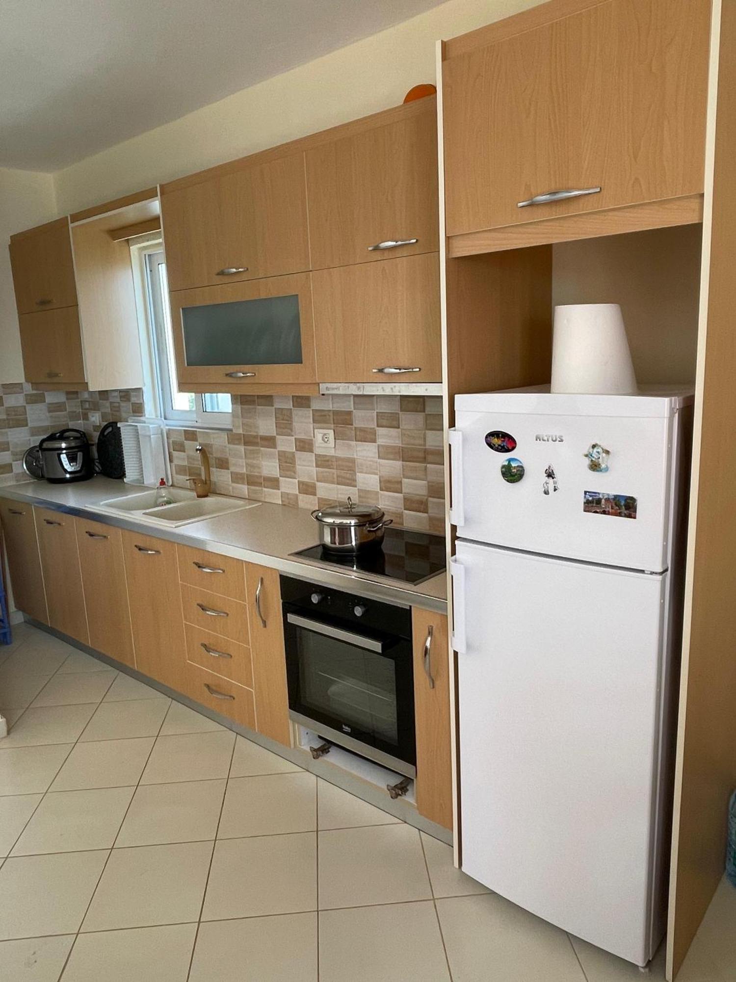 Lovely 3-Bedroom Apartment Rei Sarandë 외부 사진