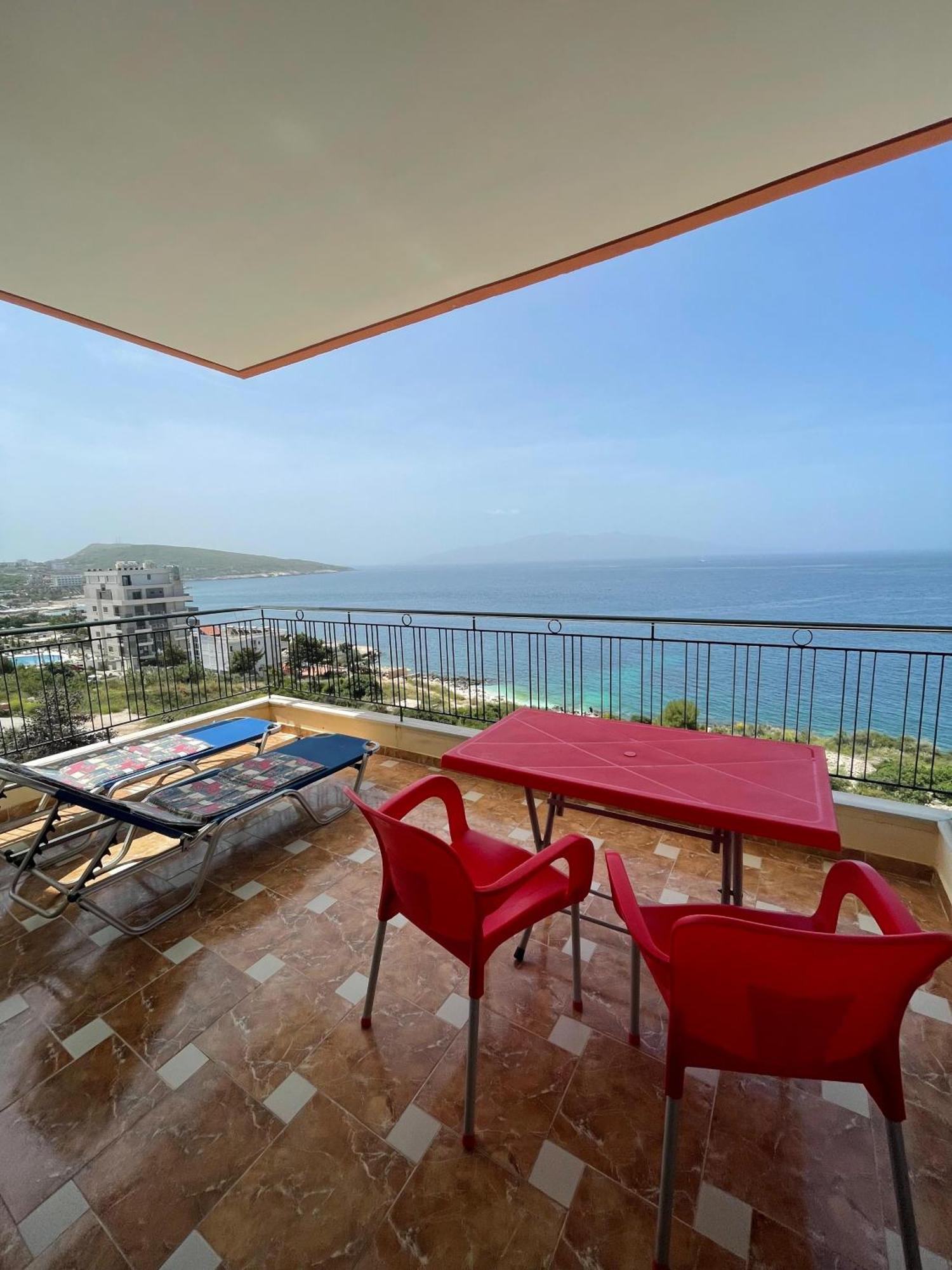 Lovely 3-Bedroom Apartment Rei Sarandë 외부 사진