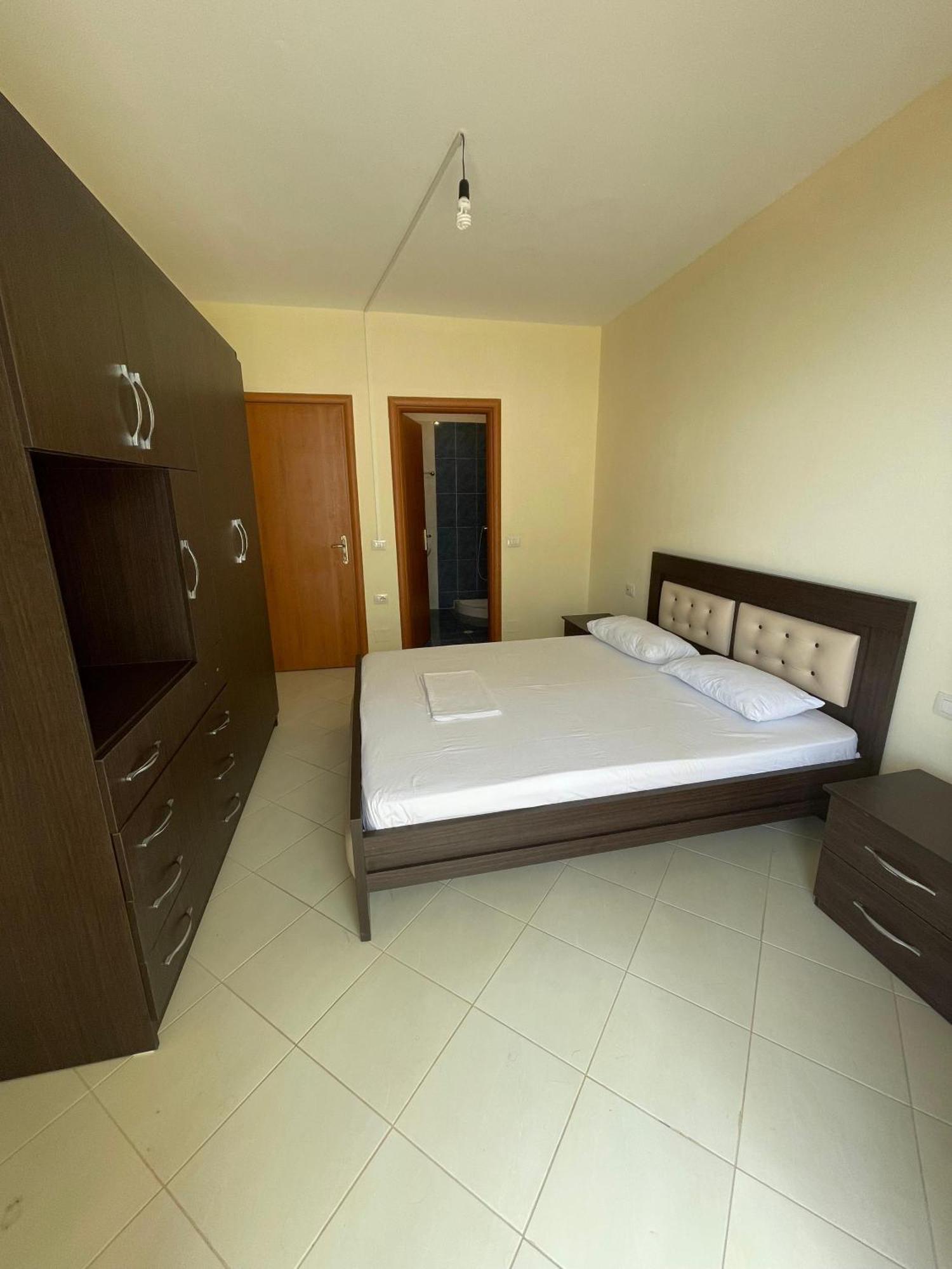 Lovely 3-Bedroom Apartment Rei Sarandë 외부 사진