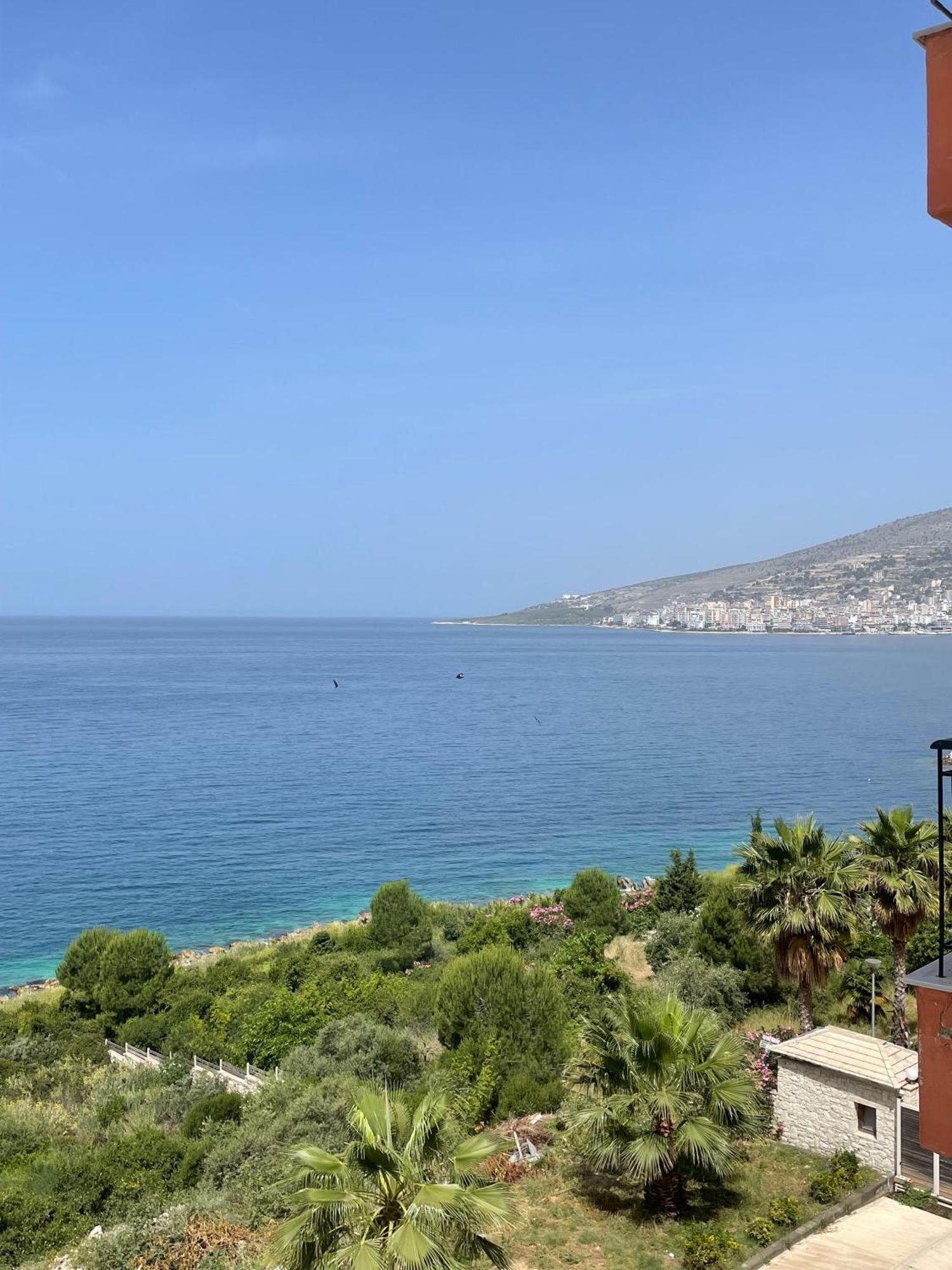 Lovely 3-Bedroom Apartment Rei Sarandë 외부 사진